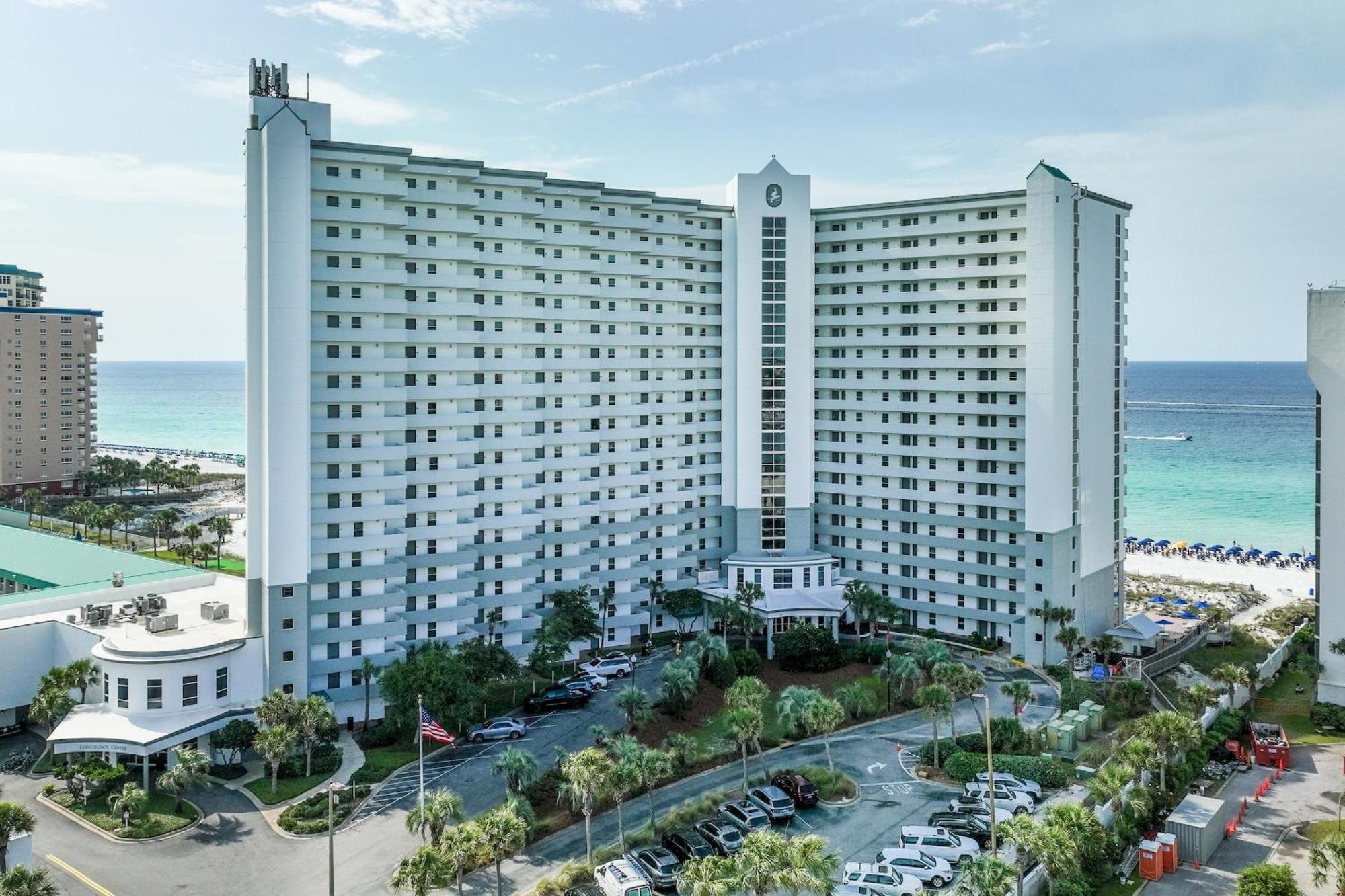 Pelican Beach Resort Destin Exterior photo
