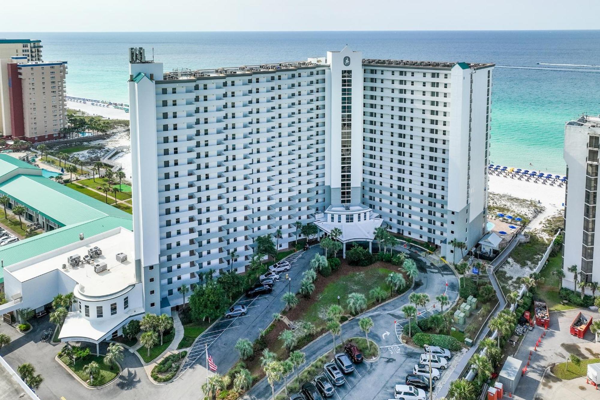 Pelican Beach Resort Destin Exterior photo