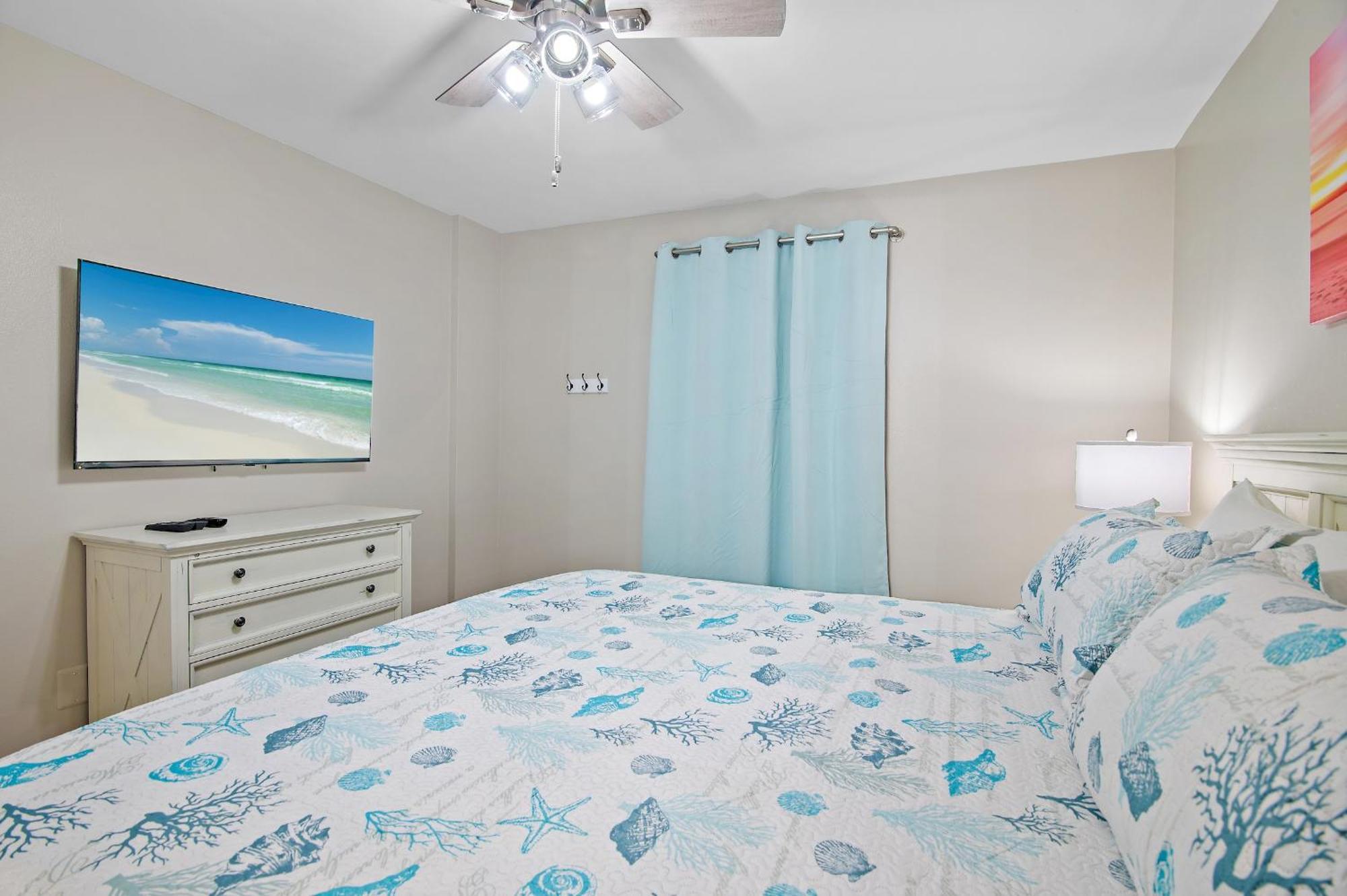 Pelican Beach Resort Destin Exterior photo