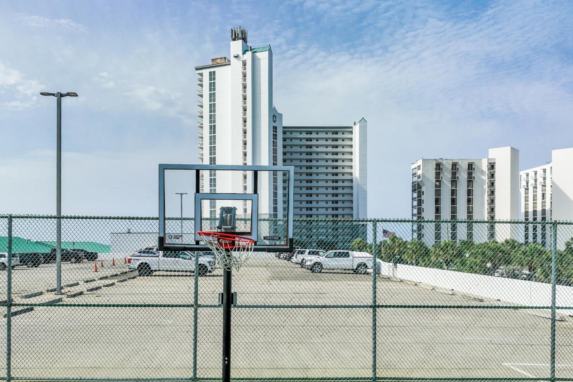 Pelican Beach Resort Destin Exterior photo